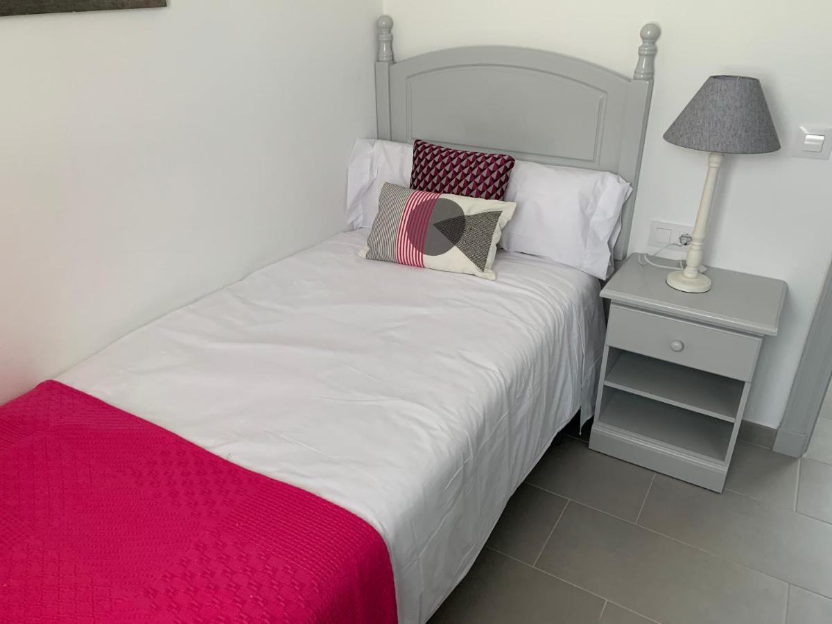 Apartamento En Playa Santo Tomas Es Migjorn Gran Buitenkant foto
