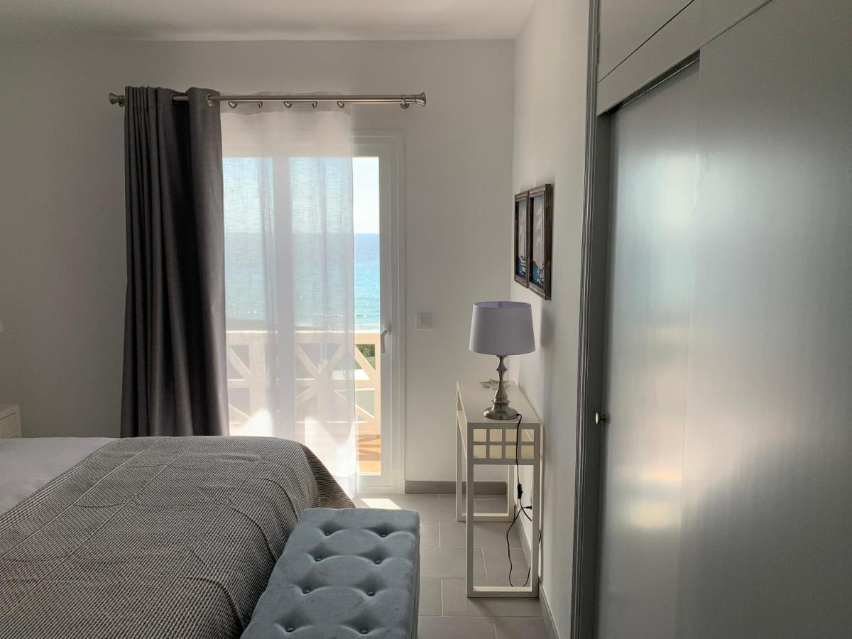 Apartamento En Playa Santo Tomas Es Migjorn Gran Buitenkant foto