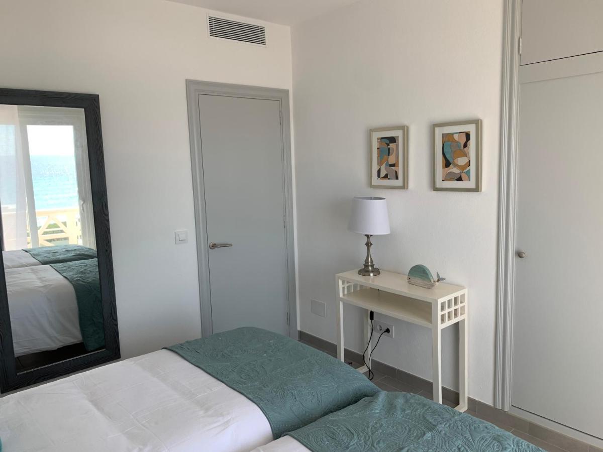 Apartamento En Playa Santo Tomas Es Migjorn Gran Buitenkant foto